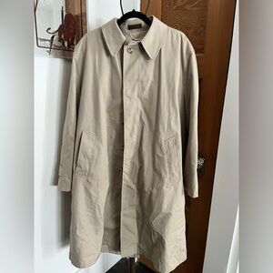 Lakeland, lined overcoat/trench, Size‎ 42 regular.